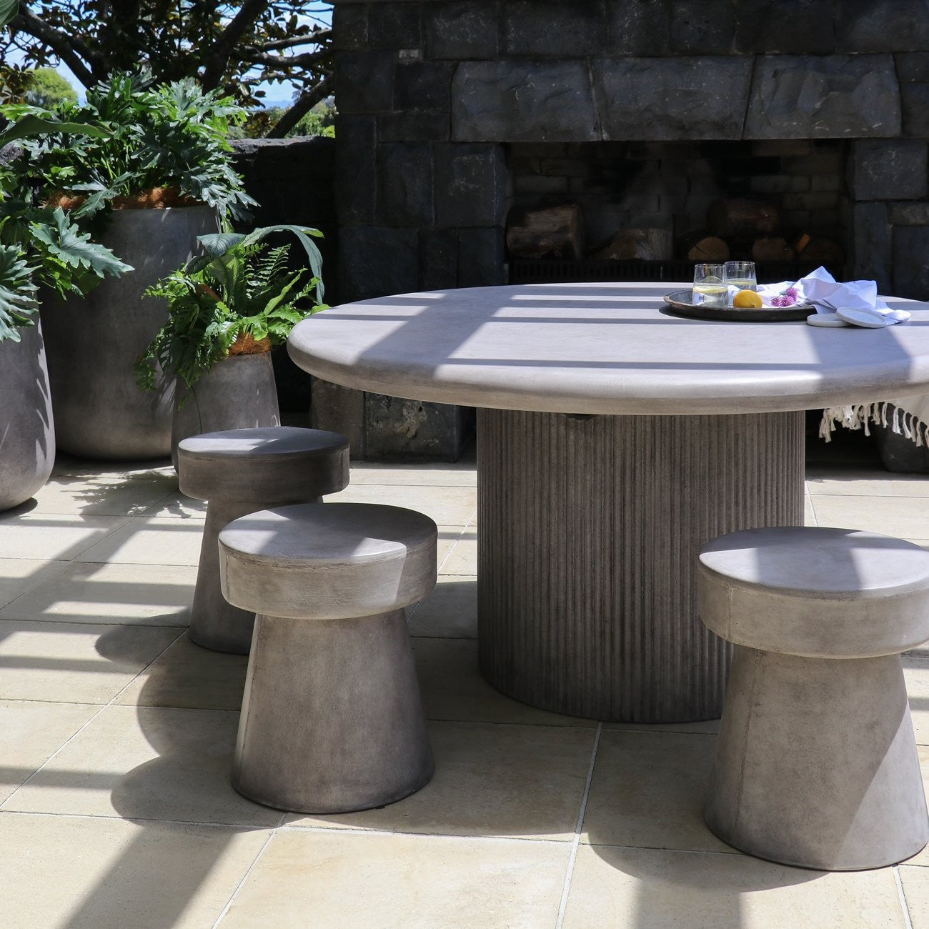 PATRAS ROUND CONCRETE TABLE GREY - 150CM