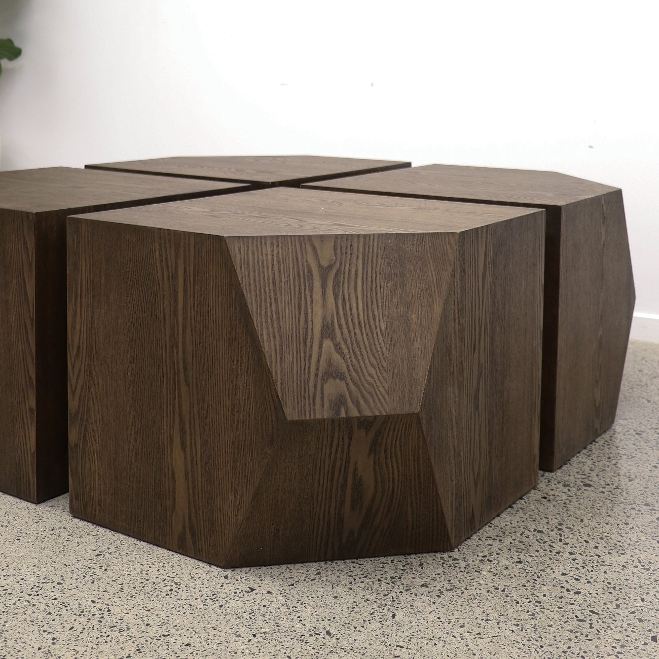 ALTO MODULAR COFFEE TABLE - 4 SECTIONS